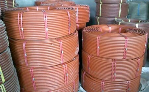 提升工程安全：聚乙烯(RPE)阻燃都兰穿线管在现代建筑中的应用